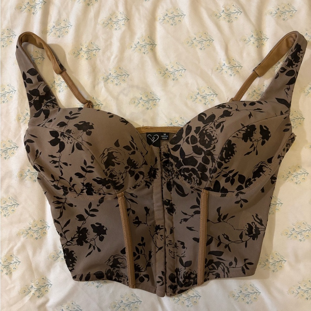 Windsor Tan and Black Floral Top